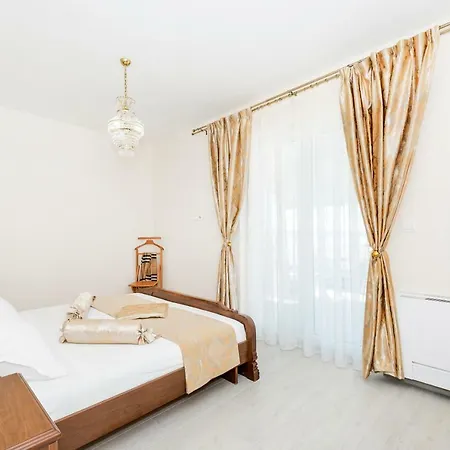 Villa A Brand New - Infinity *