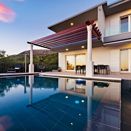 A Brand New - Infinity Villa *