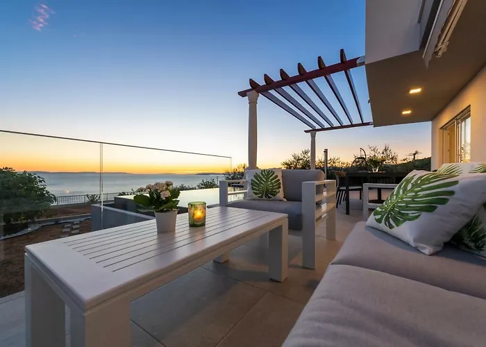 A Brand New - Infinity Villa